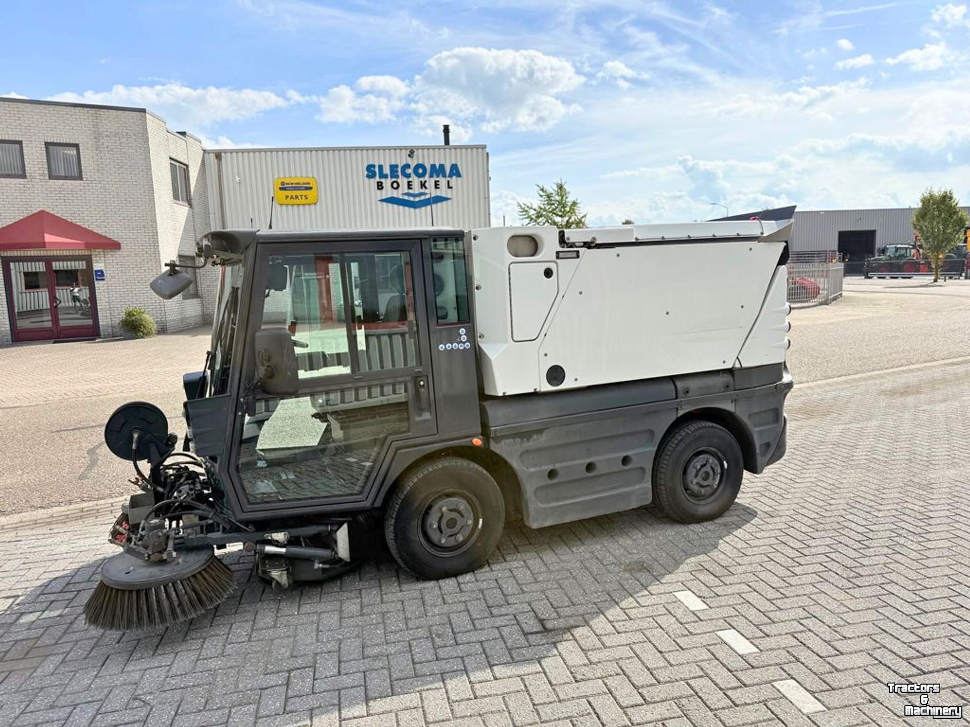 Veegmachine Schmidt Compact 200 Sweeper/Veegmachine