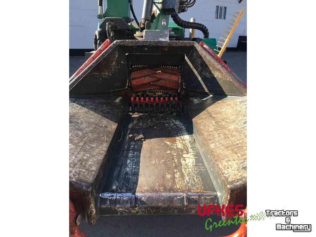 Houthakselaar  Woodzilla BBT 400