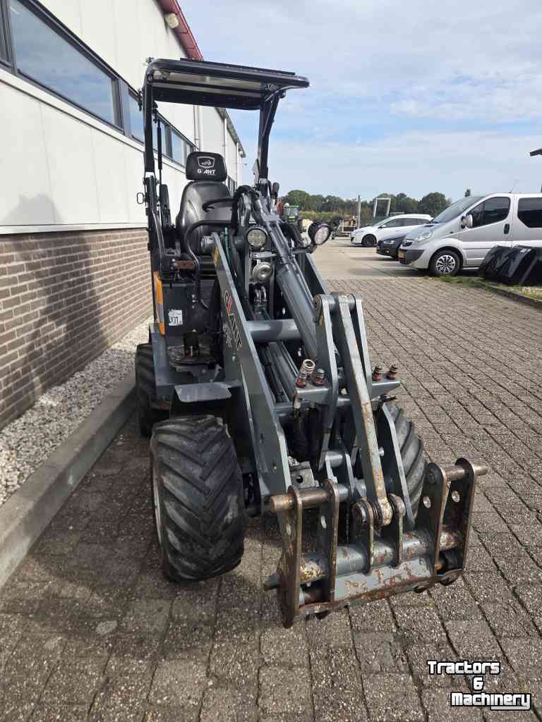Shovel / Wiellader / Kniklader Giant G1500