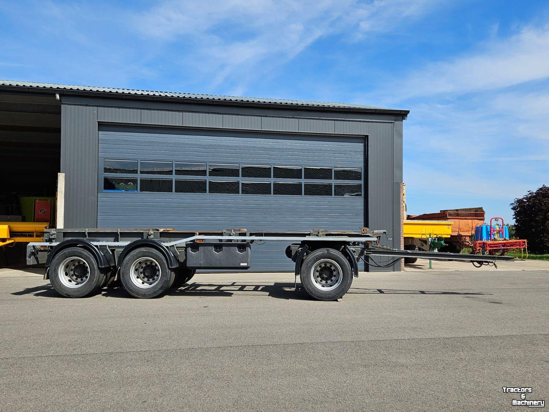 Dieplader / Aanhanger  MLB-28 schamelwagen/containeraanhangwagen