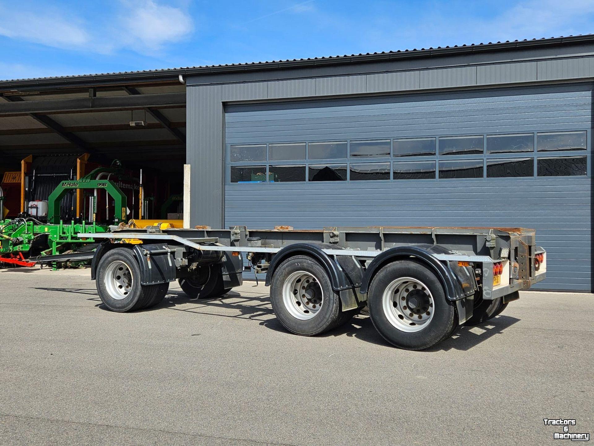 Dieplader / Aanhanger  MLB-28 schamelwagen/containeraanhangwagen