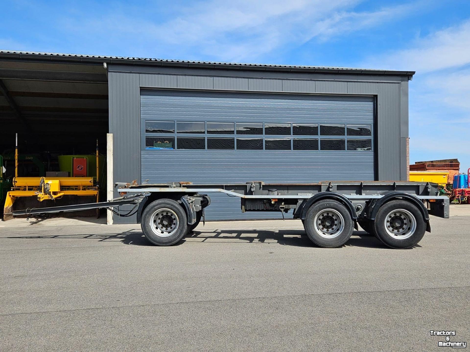 Dieplader / Aanhanger  MLB-28 schamelwagen/containeraanhangwagen