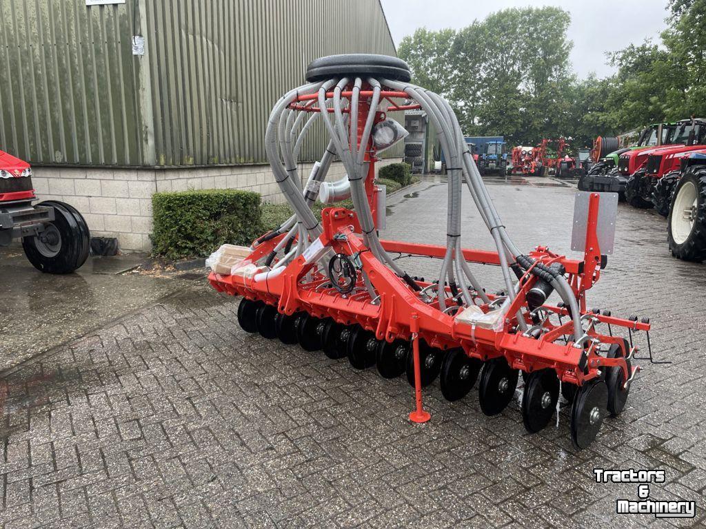 Zaaimachine Kuhn ZAAIMACHINE VENTA TYPE BTF3000 24DD