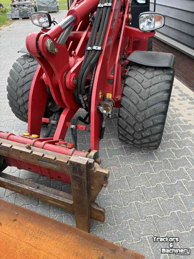 Shovel / Wiellader / Kniklader Schäffer 5680Z