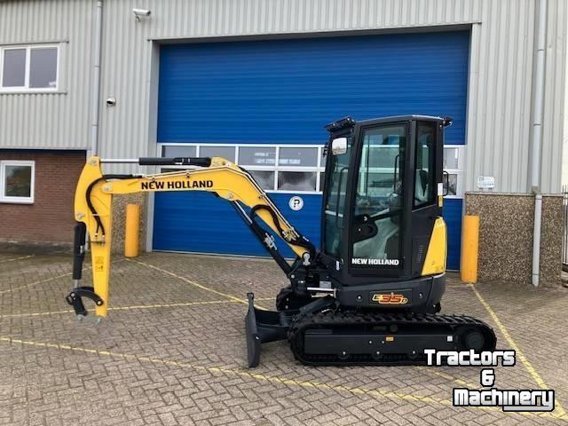 Mini-graver / Mini-graafmachine New Holland E35D