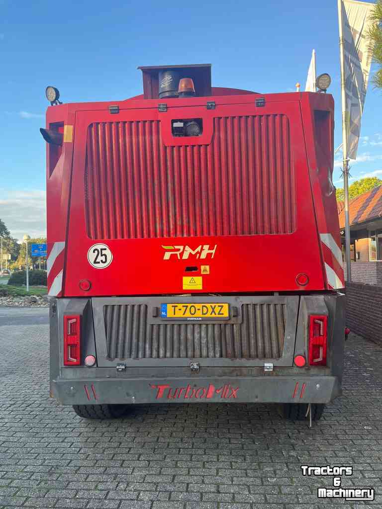 Zelfrijdende Voermengwagen RMH Turbomix 28 GOLD