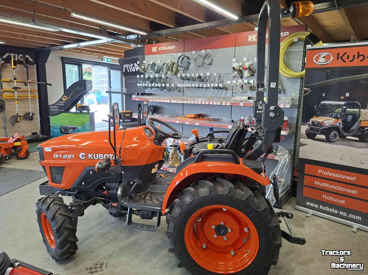 Compact tractor Kubota EK1-221