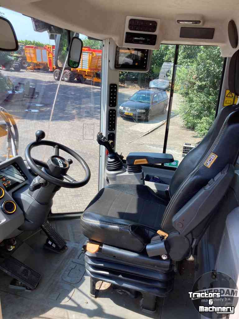 Shovel / Wiellader / Kniklader JCB 427 STAGE V AGRI