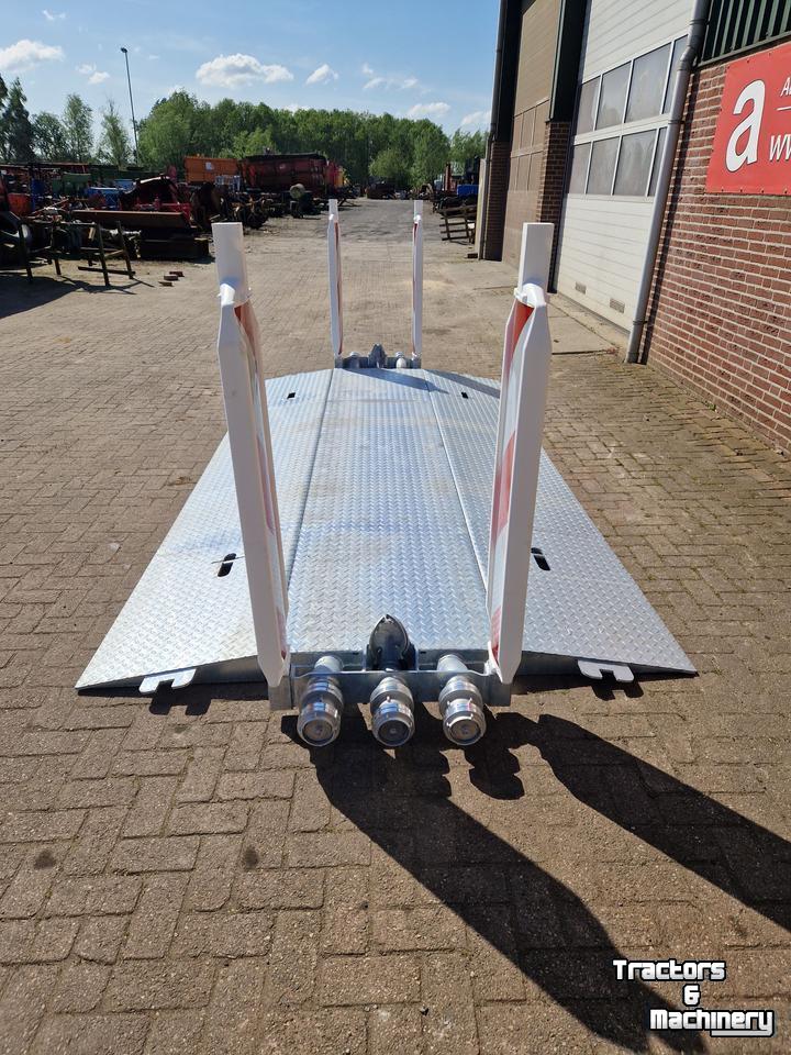Beregeningsbrug / Mobiele waterbrug AGM Leidingdrempel / road ramp