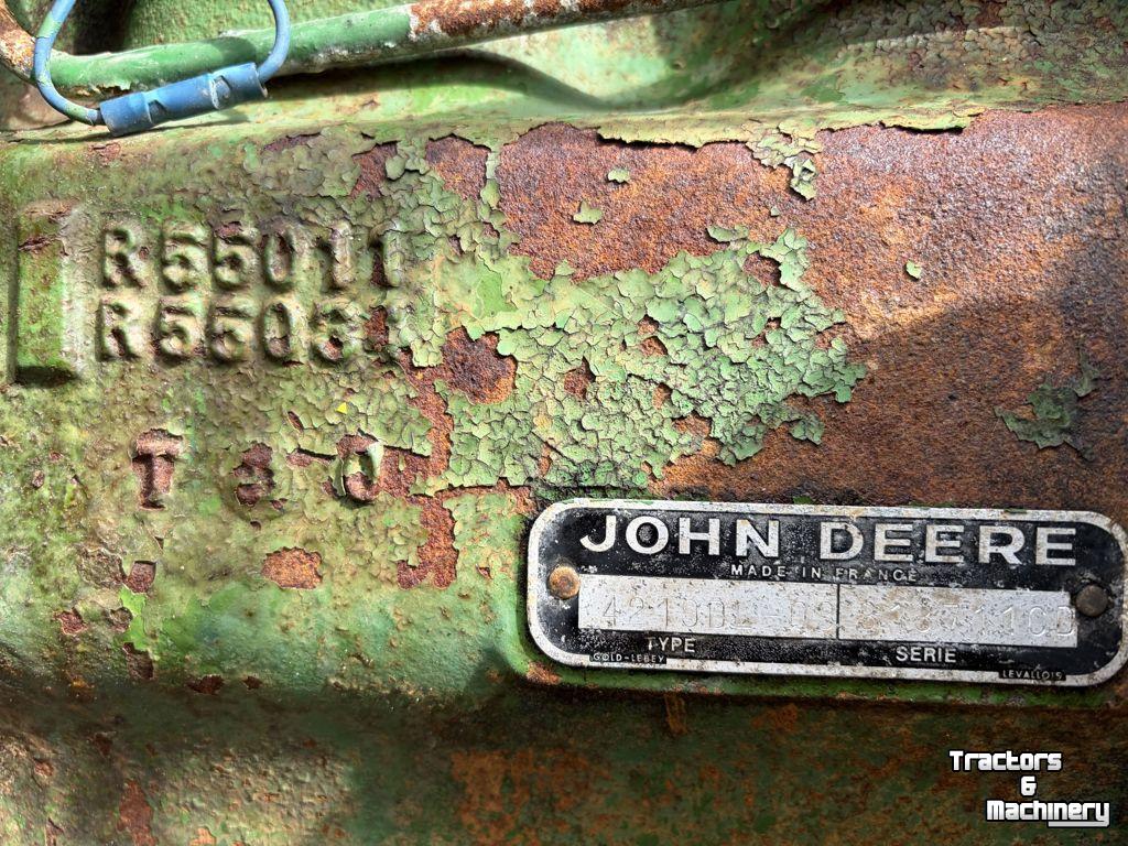 Tractor / Trekker John Deere 2030