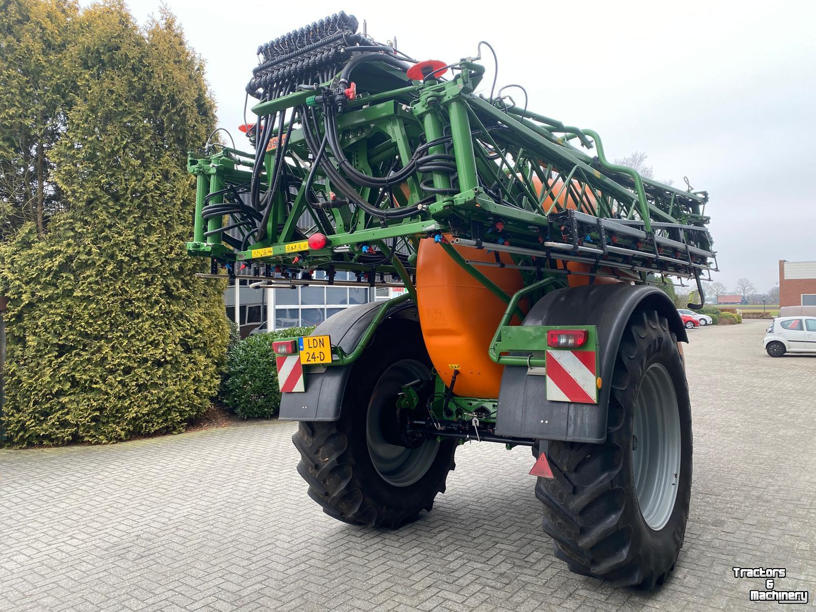 Gedragen Veldspuit Amazone UX 5200 