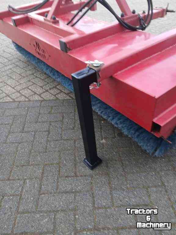 Veegmachine M-Sweep TV225/60 Veegmachine