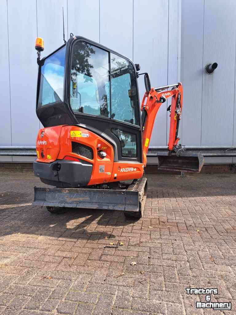 Mini-graver / Mini-graafmachine Kubota KX019-4