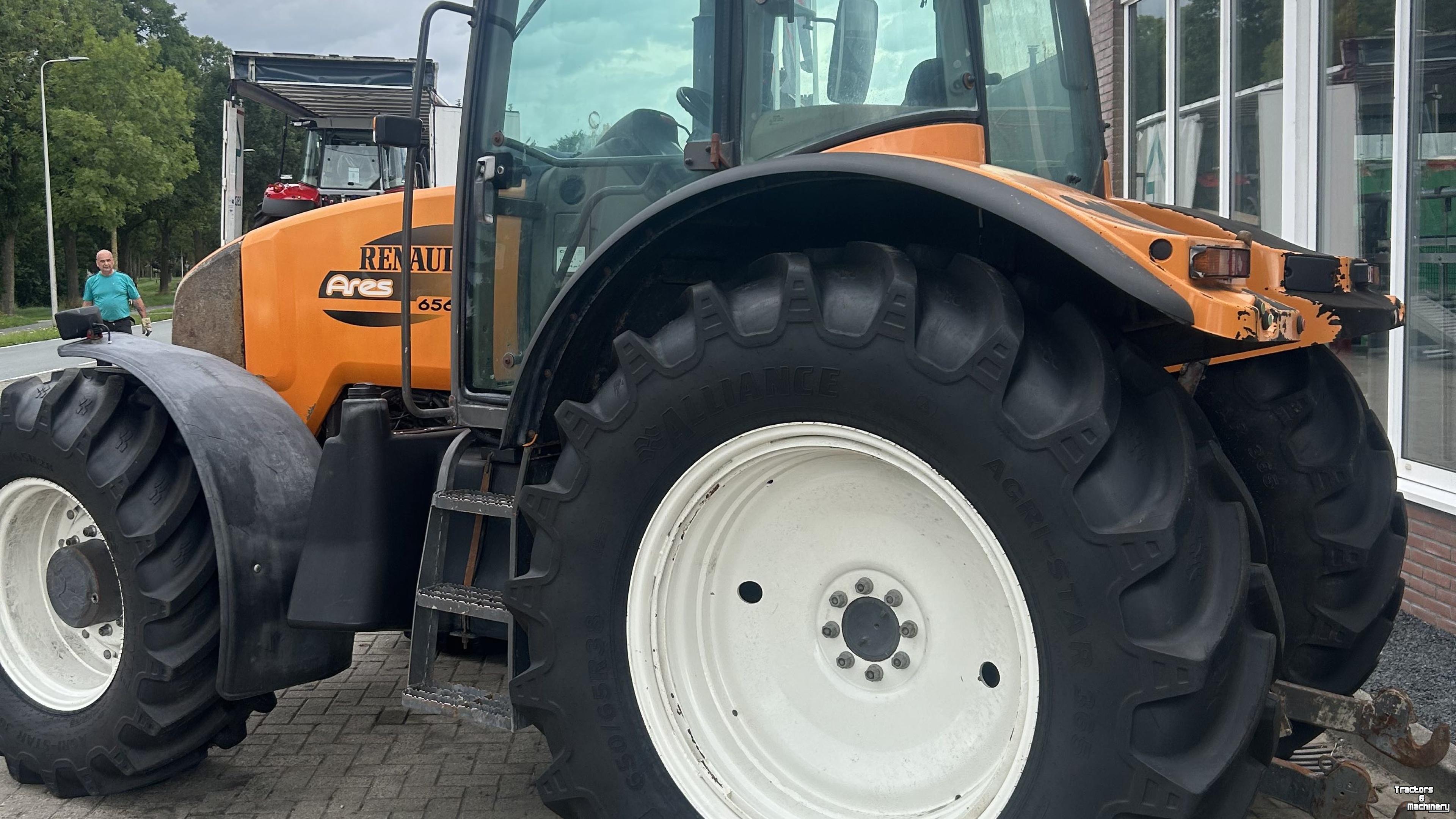 Tractor / Trekker Renault Renault ARES 656RZ