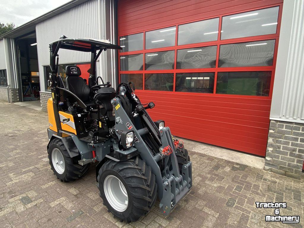 Shovel / Wiellader / Kniklader Giant Giant G1500