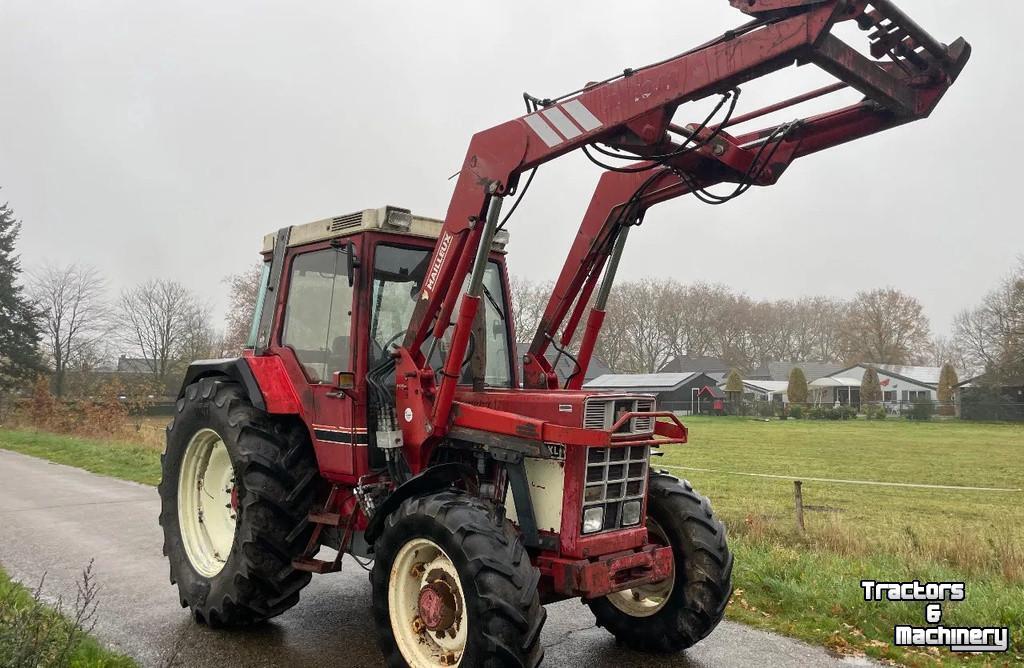 Tractor / Trekker Case-IH IH 845 XL met voorlader MARGE
