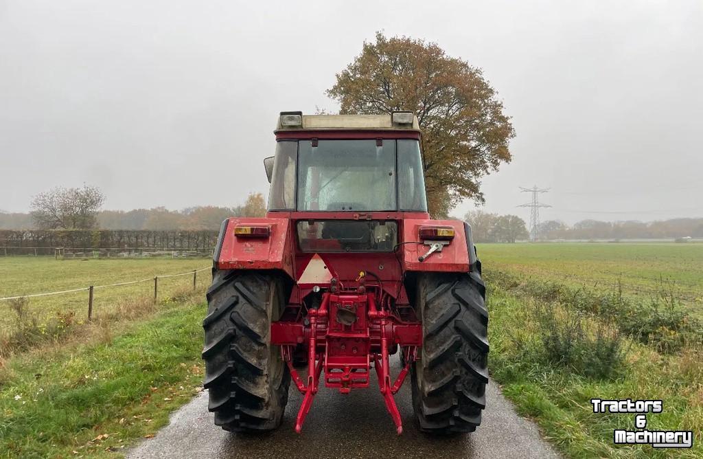 Tractor / Trekker Case-IH IH 845 XL met voorlader MARGE