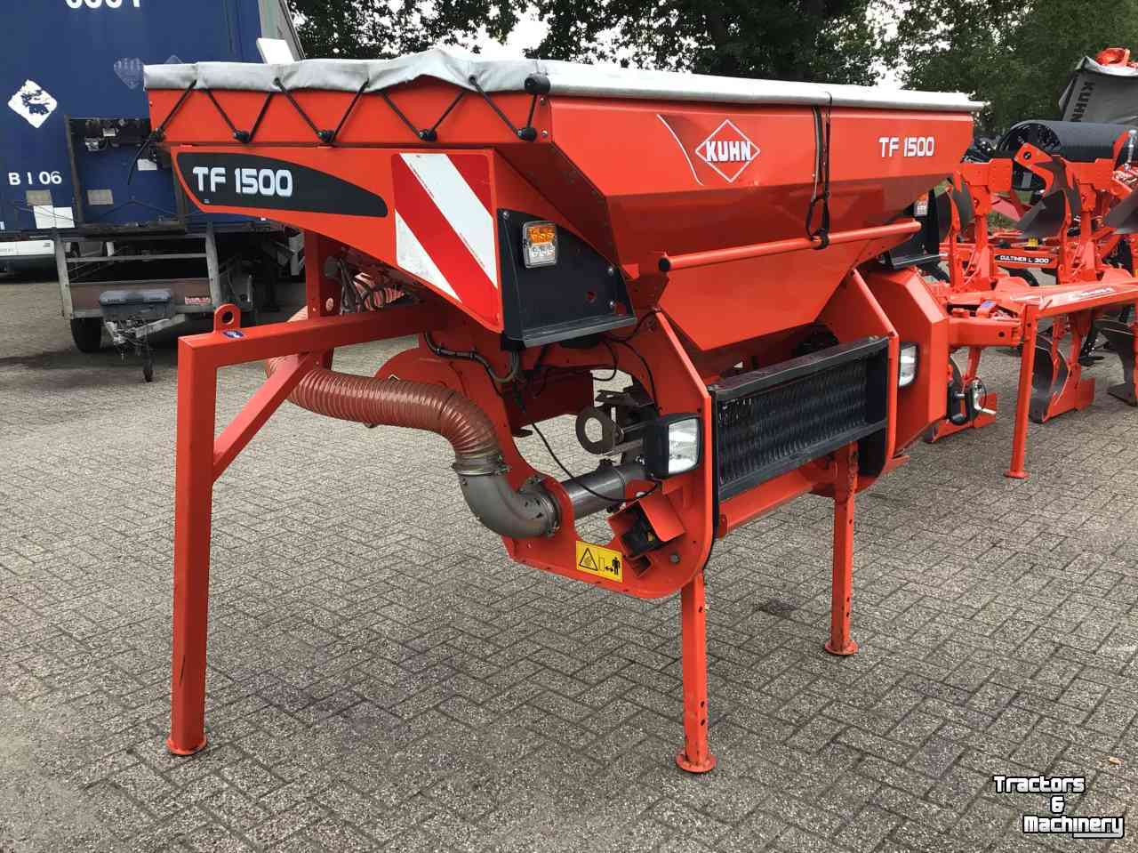 Fronttank zaaimachine Kuhn TF 1500