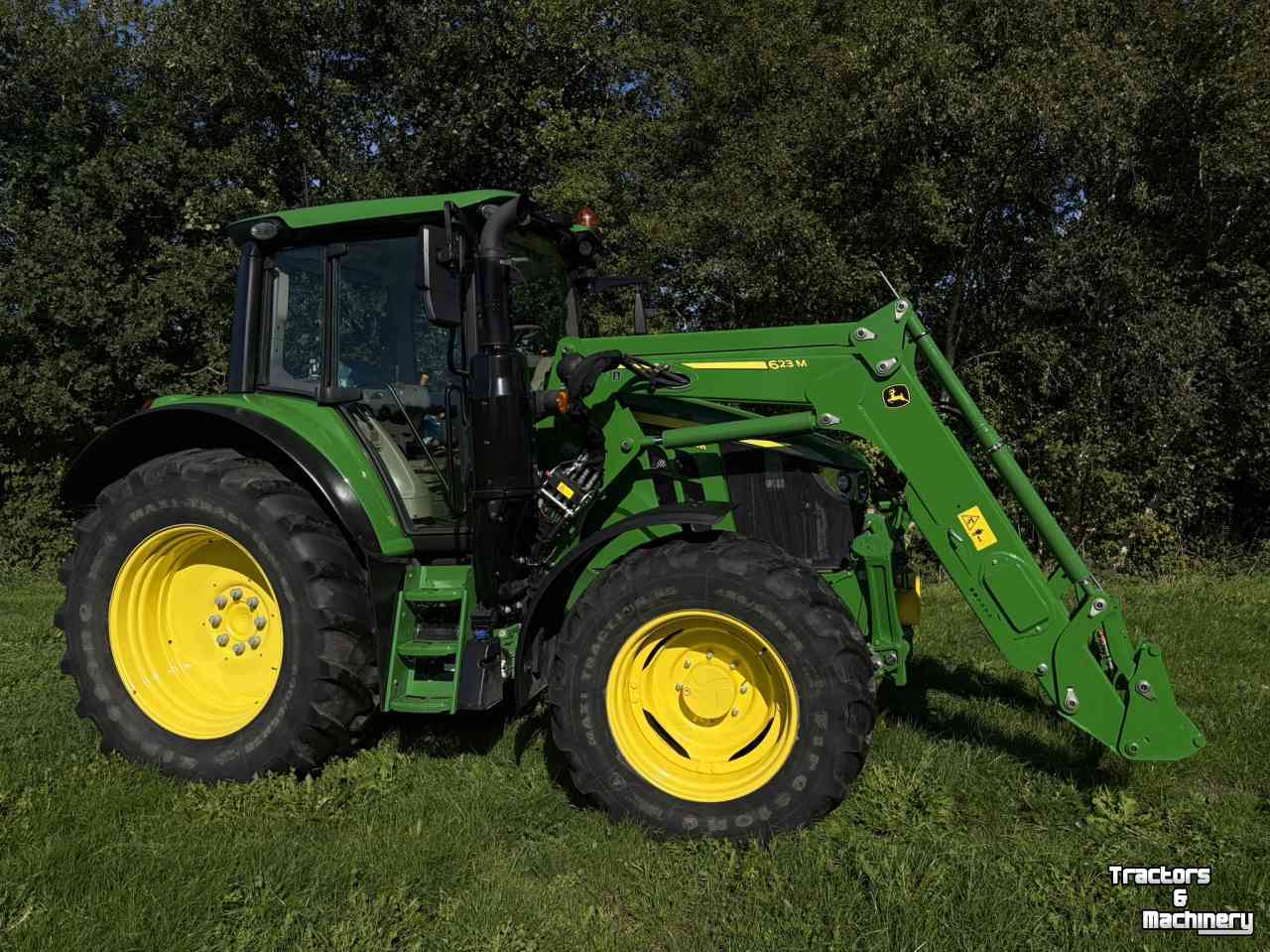 Tractor / Trekker John Deere 6120M