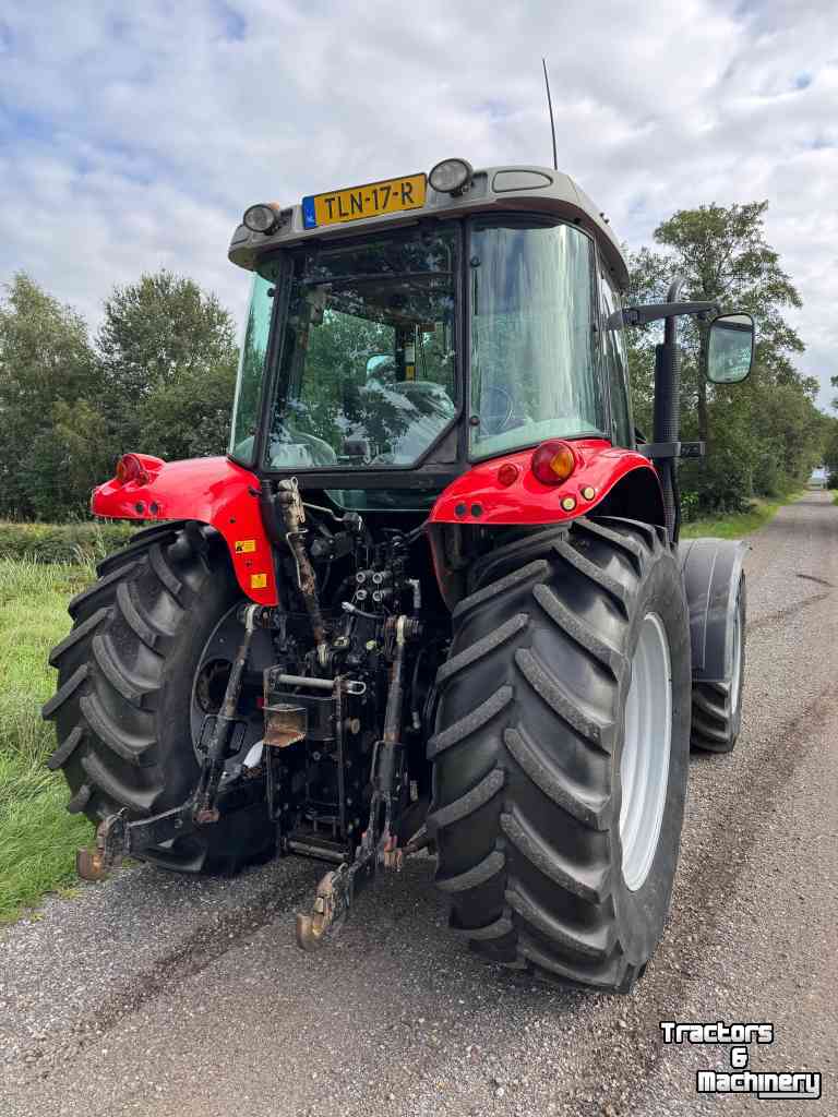 Tractor / Trekker Massey Ferguson 5435 Speedshift Tractoren
