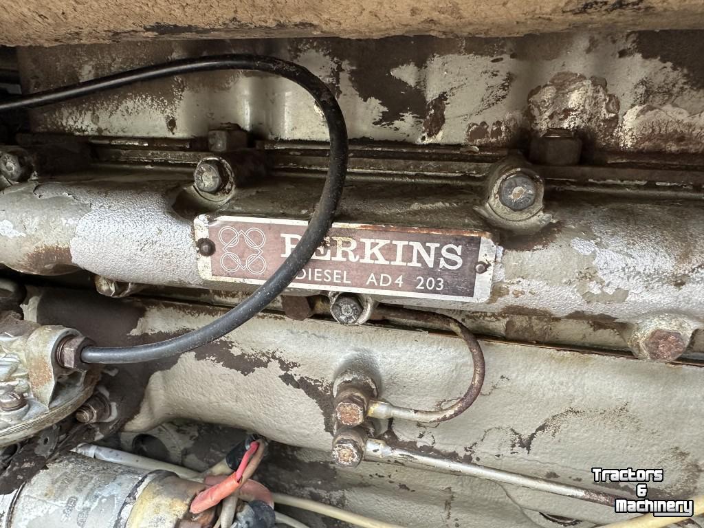Tractor / Trekker Massey Ferguson 155