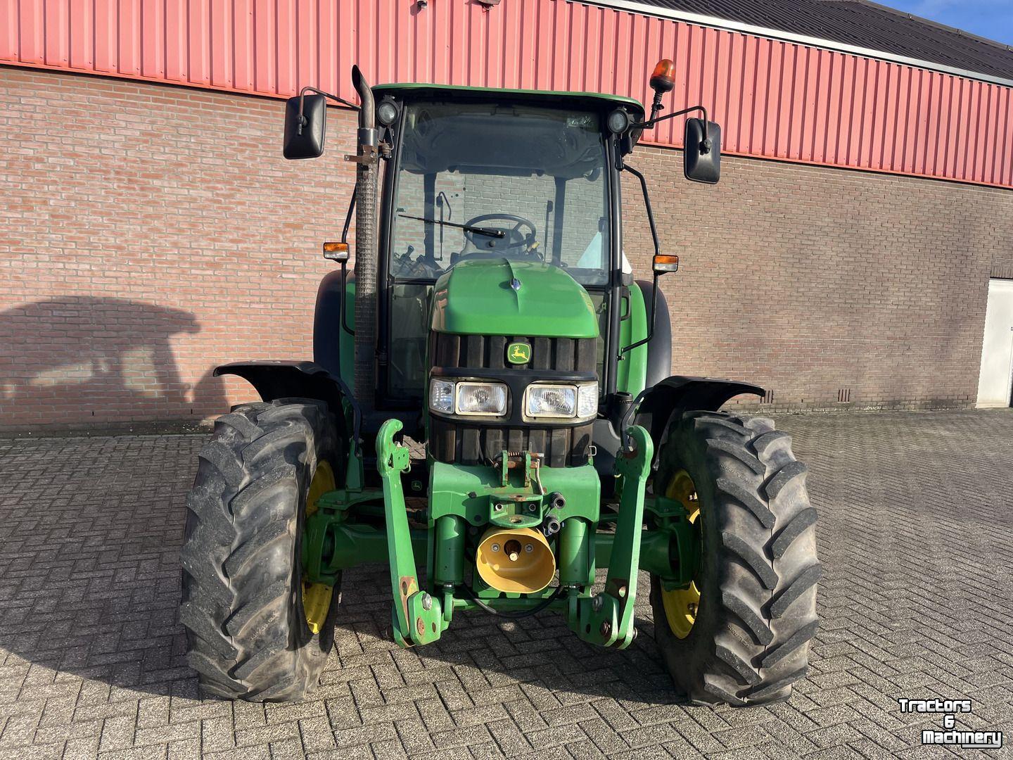 Tractor / Trekker John Deere 5080M