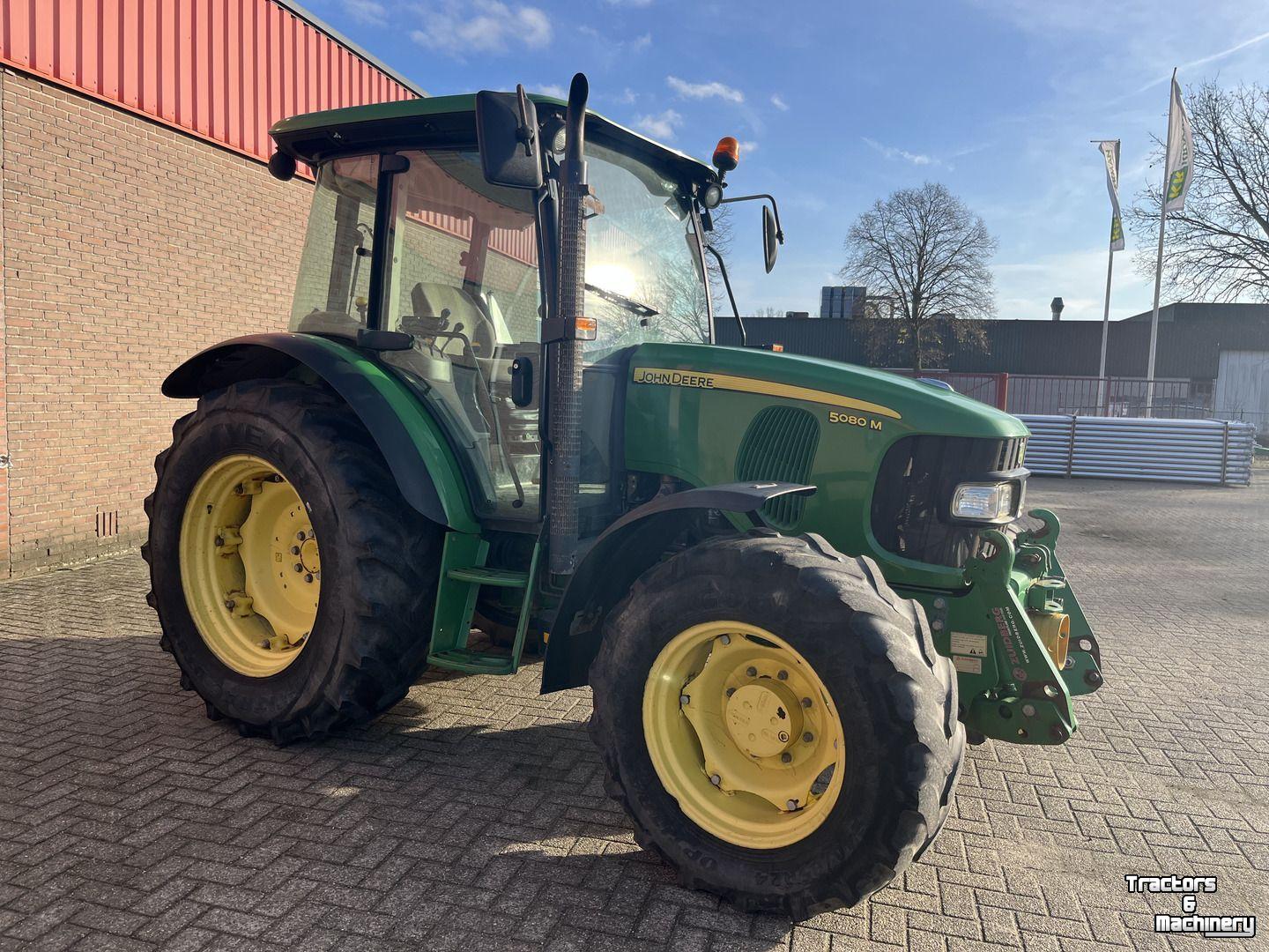 Tractor / Trekker John Deere 5080M