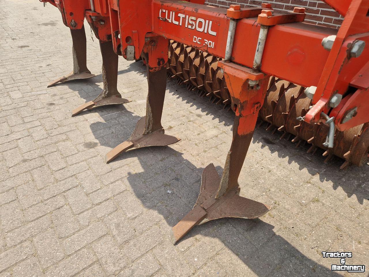 Woeler / Diepwoeler / Voorzetwoeler Kuhn Diepwoeler