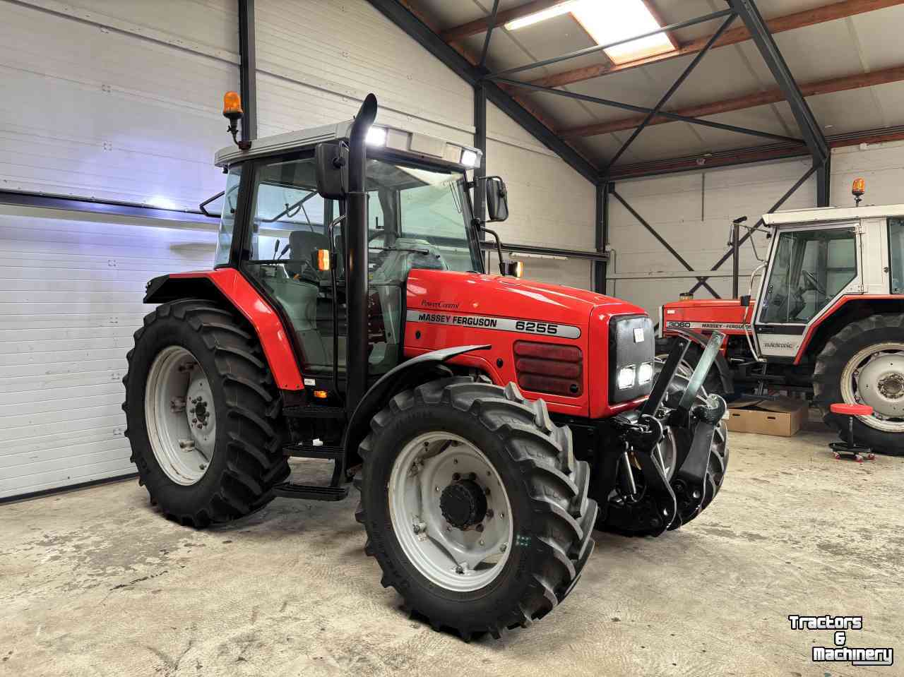 Tractor / Trekker Massey Ferguson 6255 fronthef pto