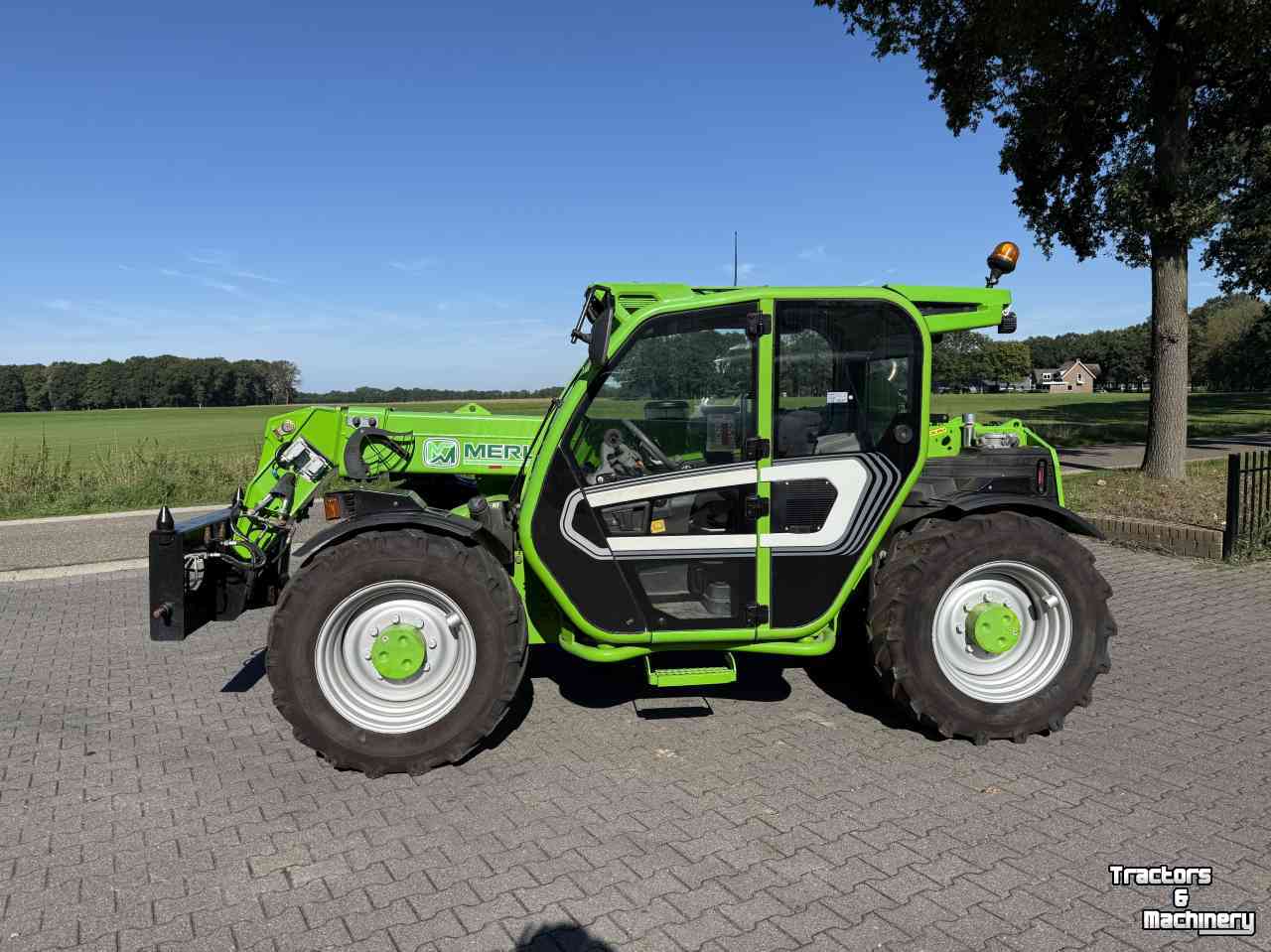 Verreiker Merlo TF33.7-115