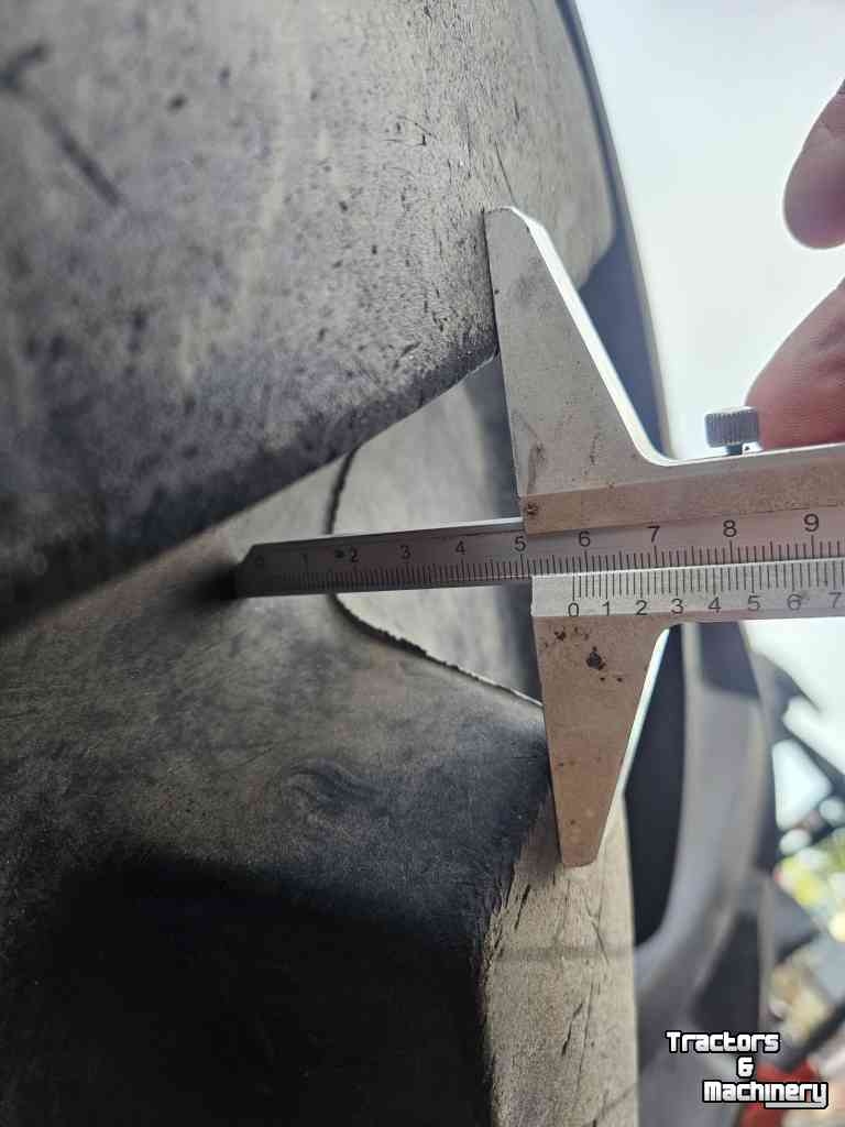 Wielen, Banden, Velgen & Afstandsringen Mitas 800/70R38 SFT. 58 mm profiel!