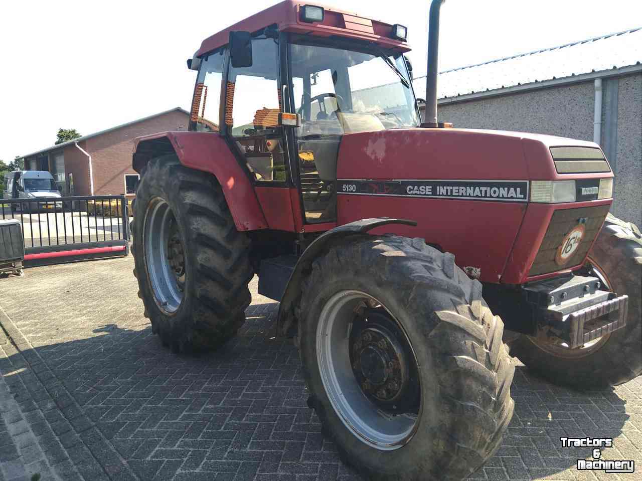 Traktoren Case-IH 5130 Maxxum