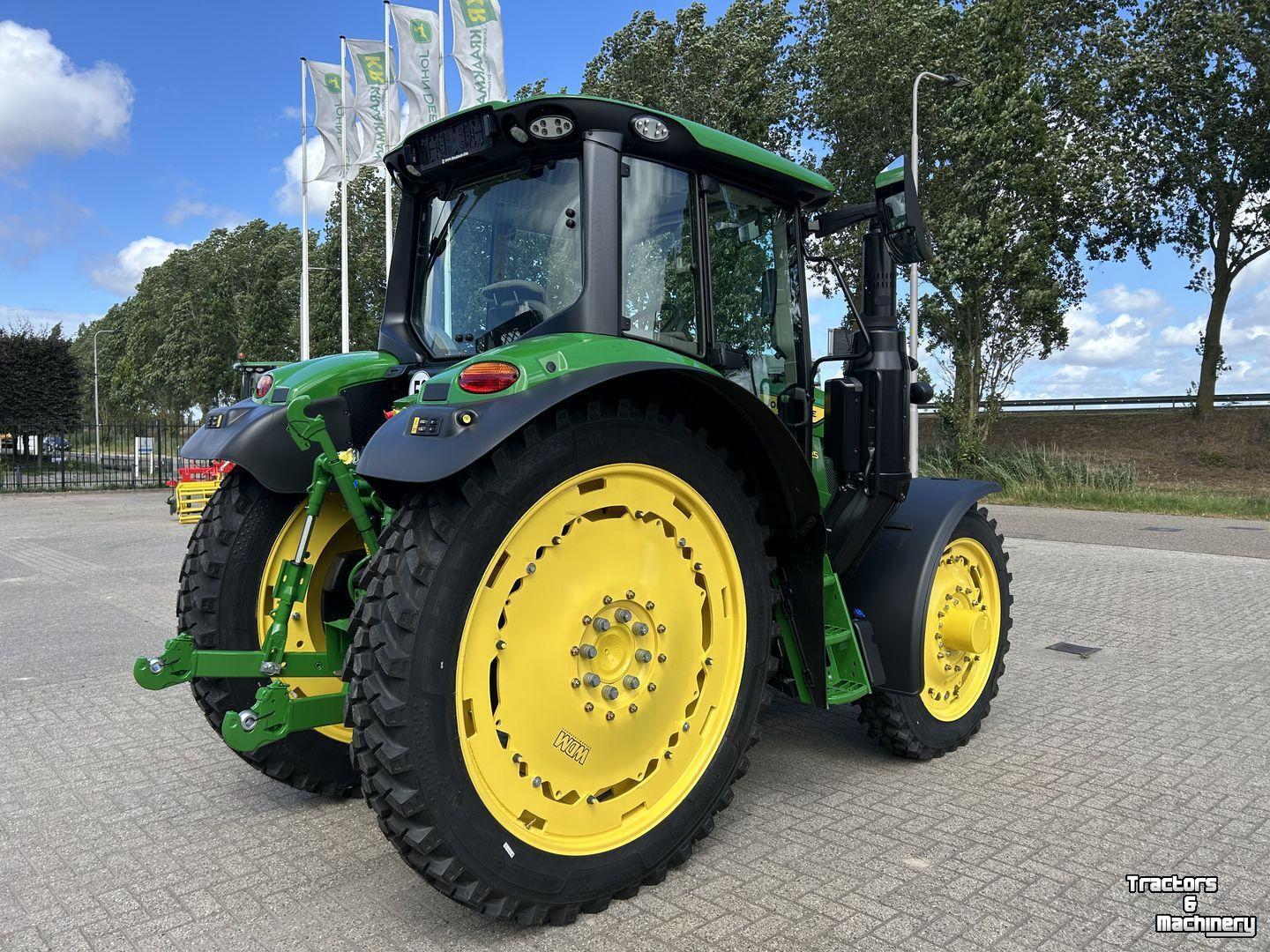 Tractor / Trekker John Deere 6M 125