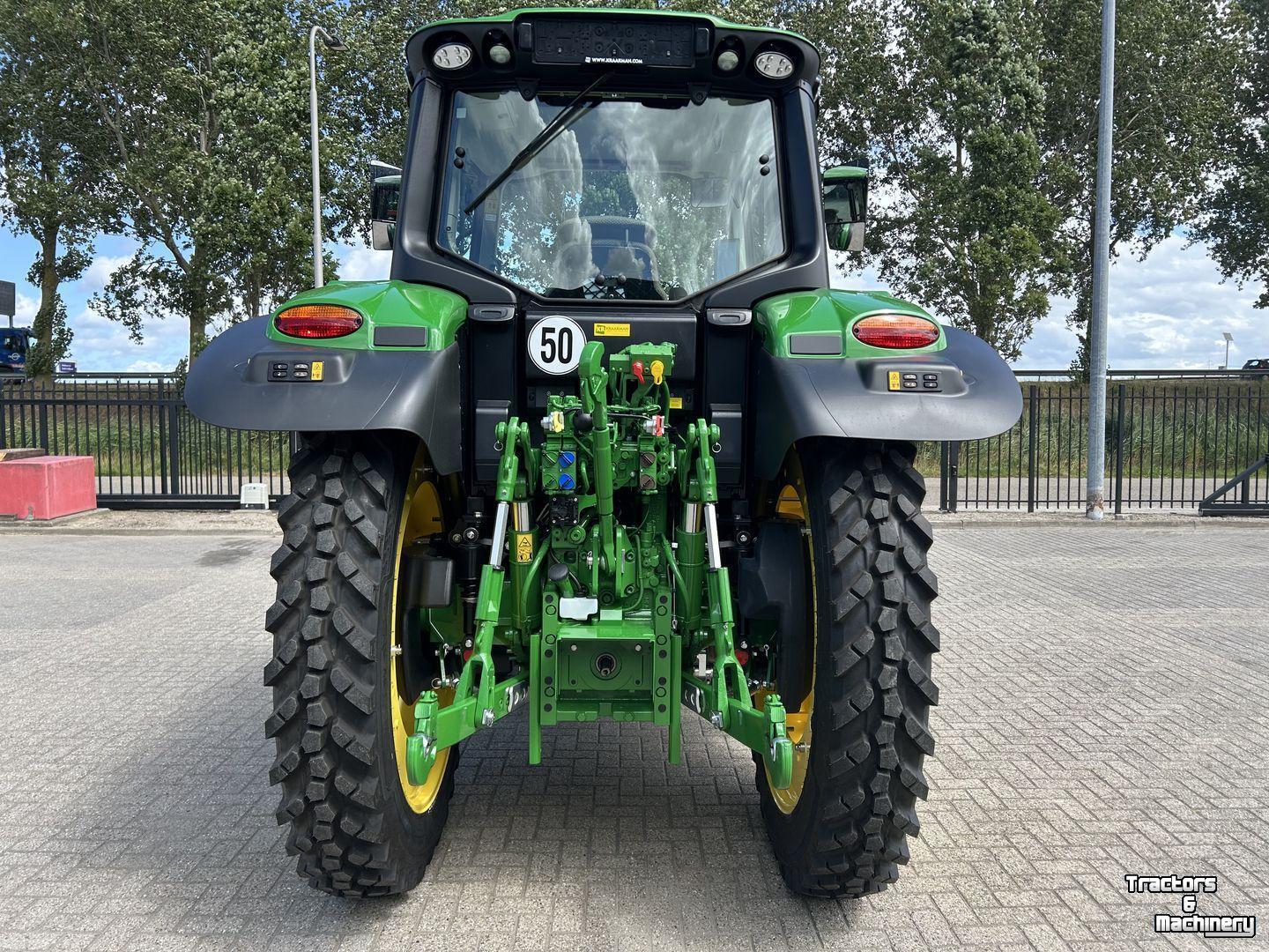 Tractor / Trekker John Deere 6M 125