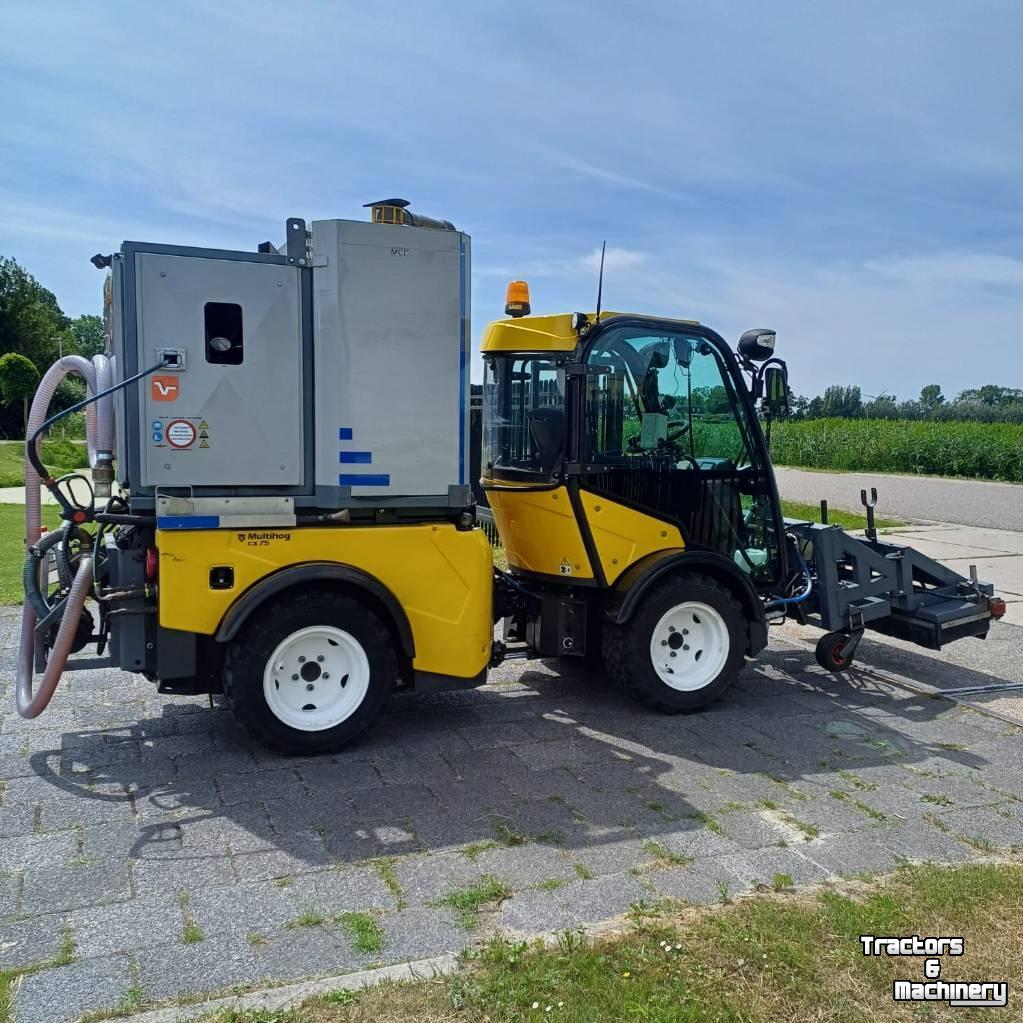 Sneeuwruim werktuigen Multihog CX 75 met Empas MCP opbouw