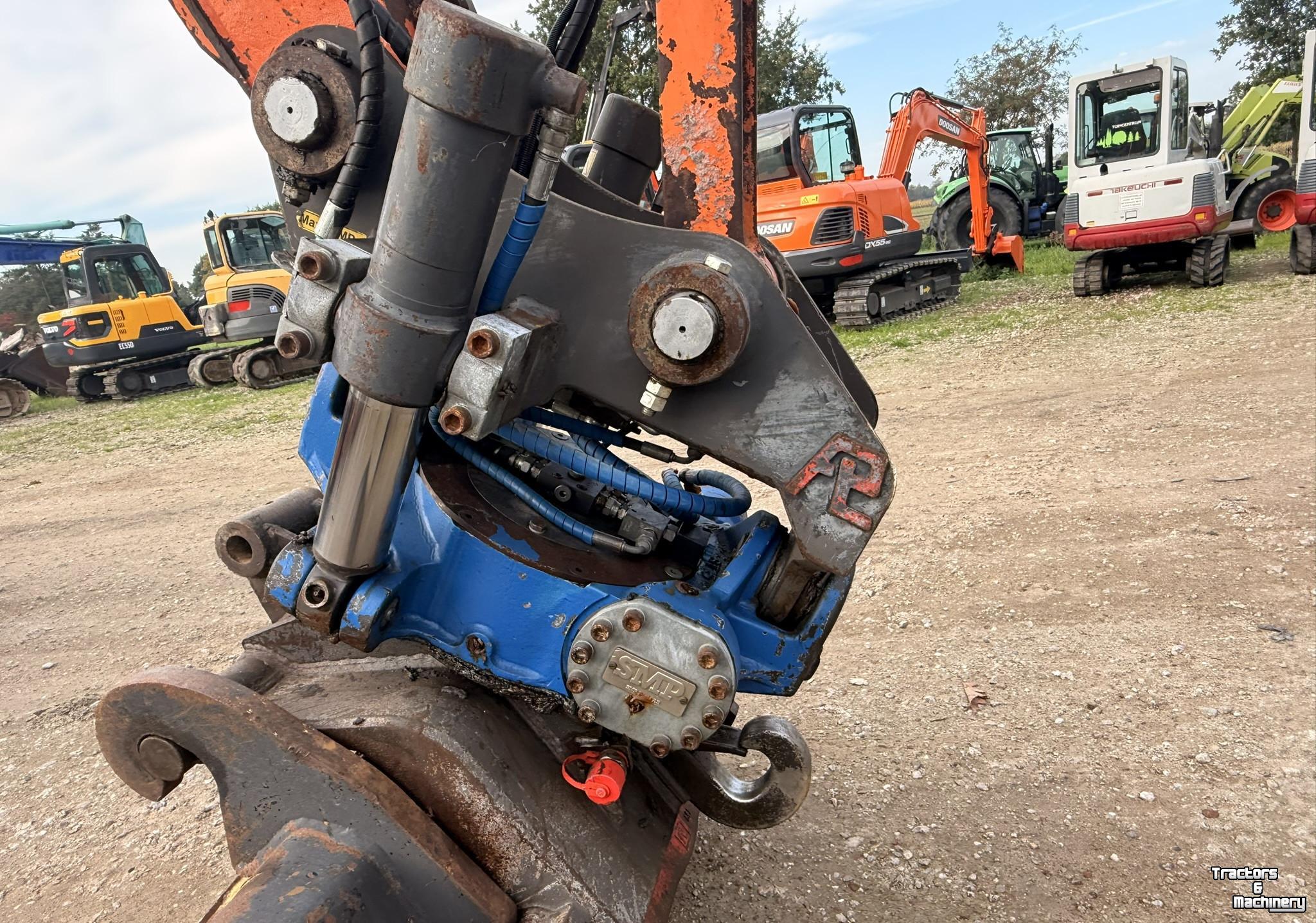 Graafbakken Doosan DX140W-3