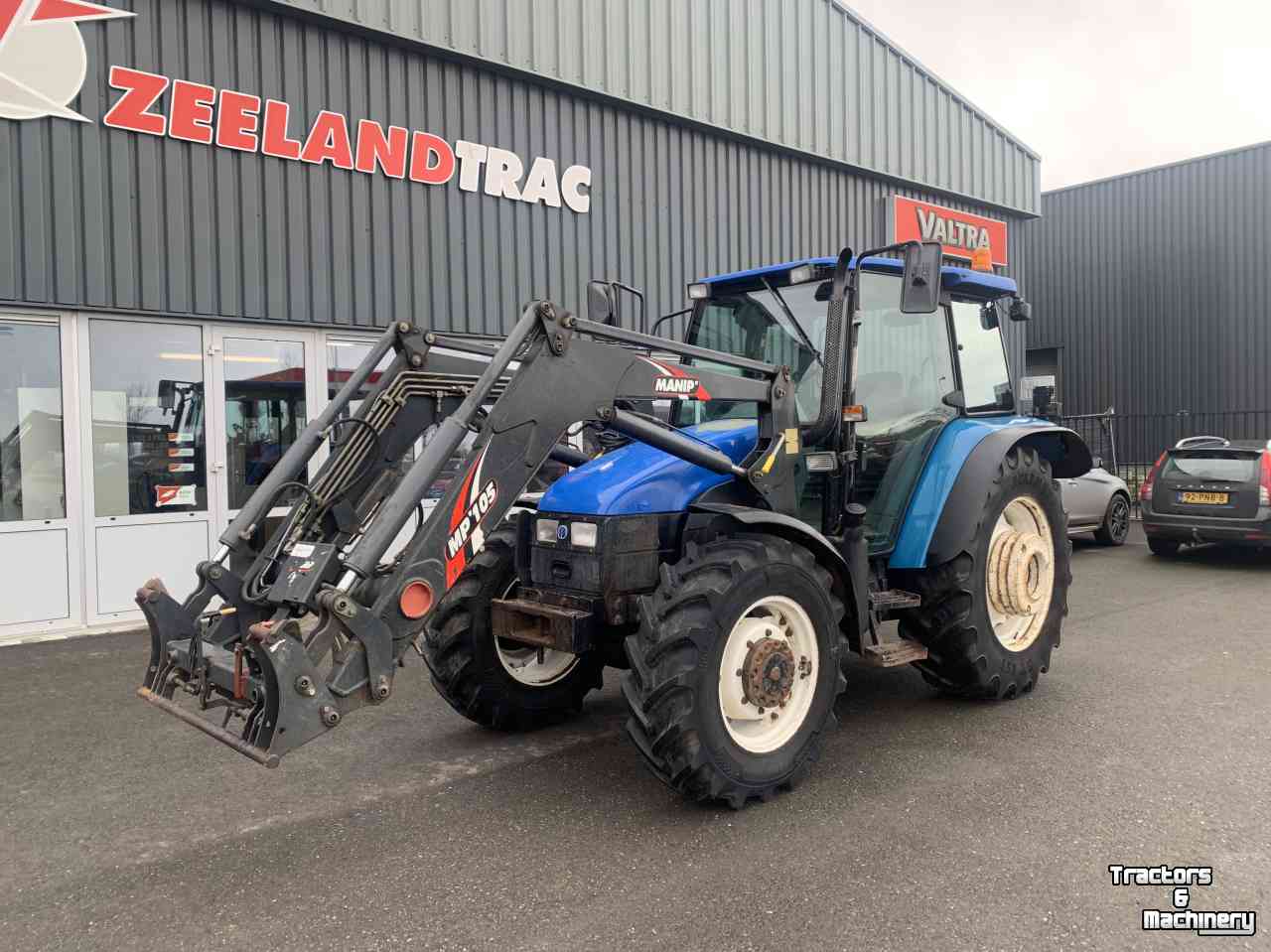 Traktoren New Holland TL 100