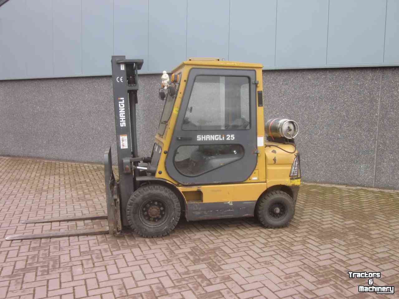 Heftruck Shangli SHANGLI 2,5 TON | LPG