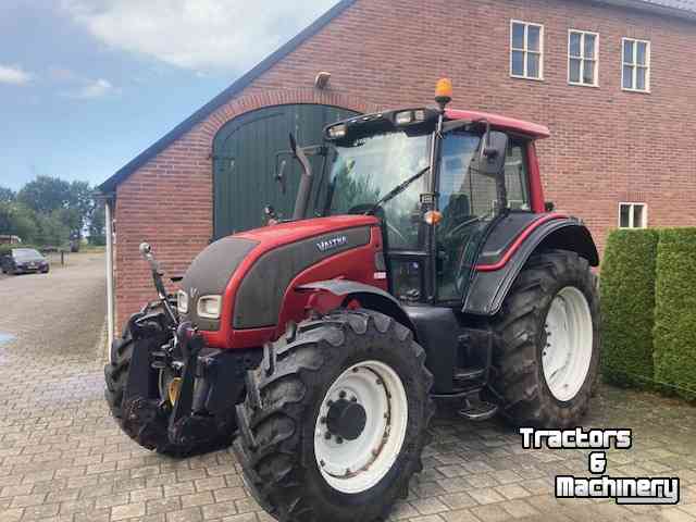 Tractor / Trekker Valtra N 121