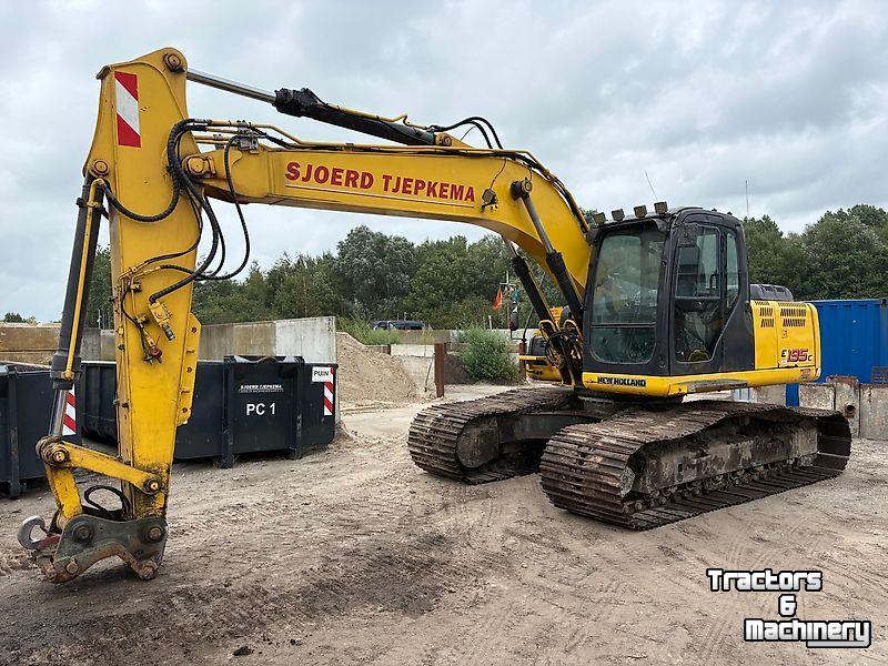 Graafmachine New Holland E195B LC