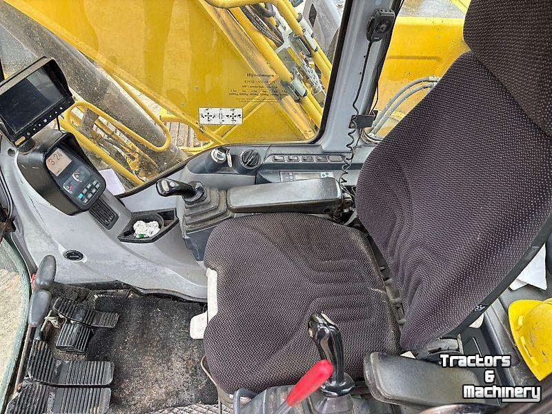 Graafmachine New Holland E195B LC