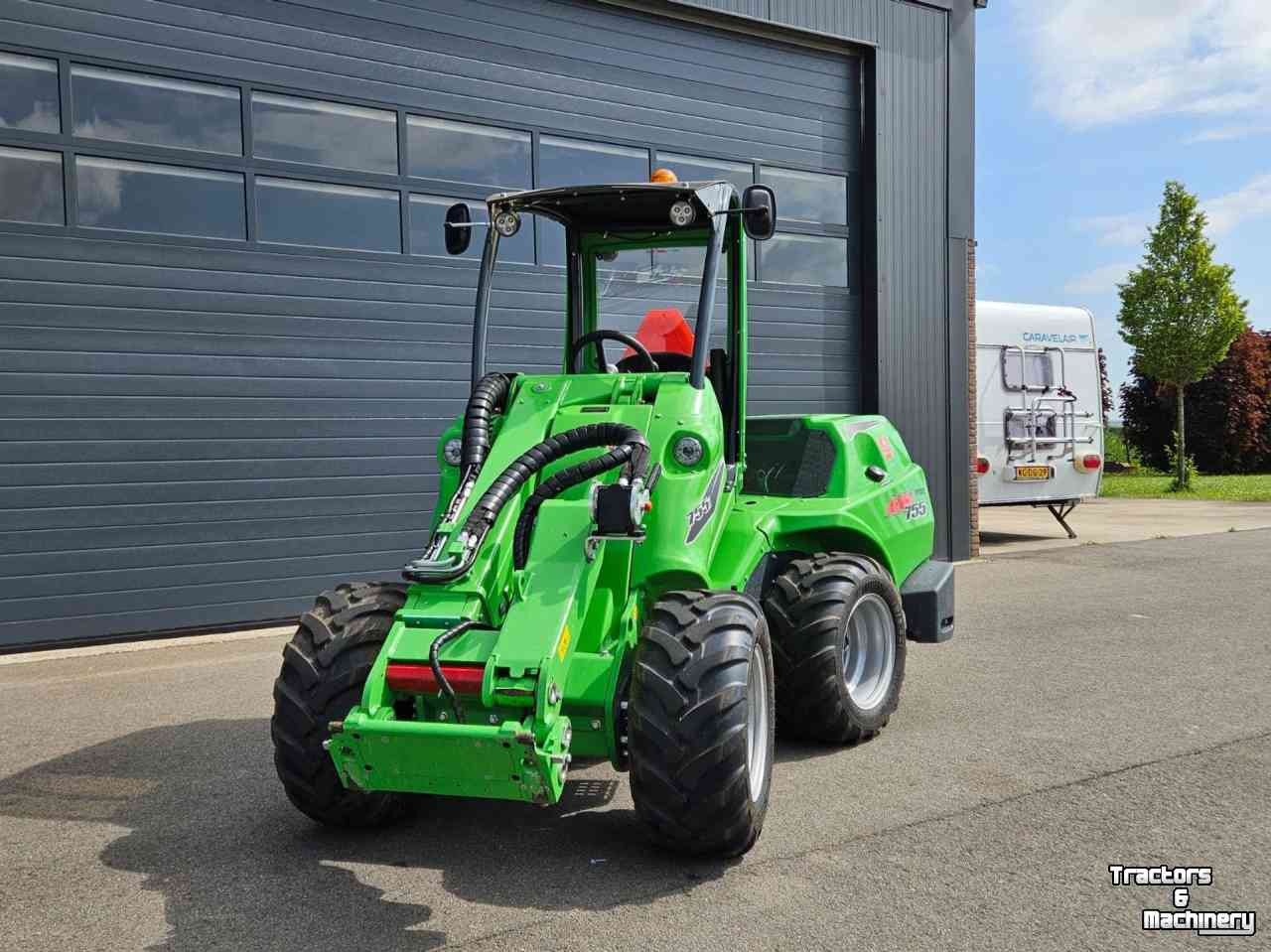 Shovel / Wiellader / Kniklader Avant 755i TDL+ Mini-shovel