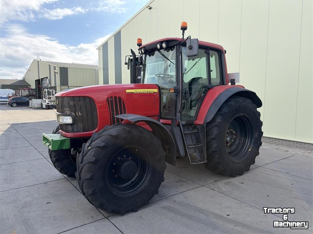 Tractor / Trekker John Deere 6520