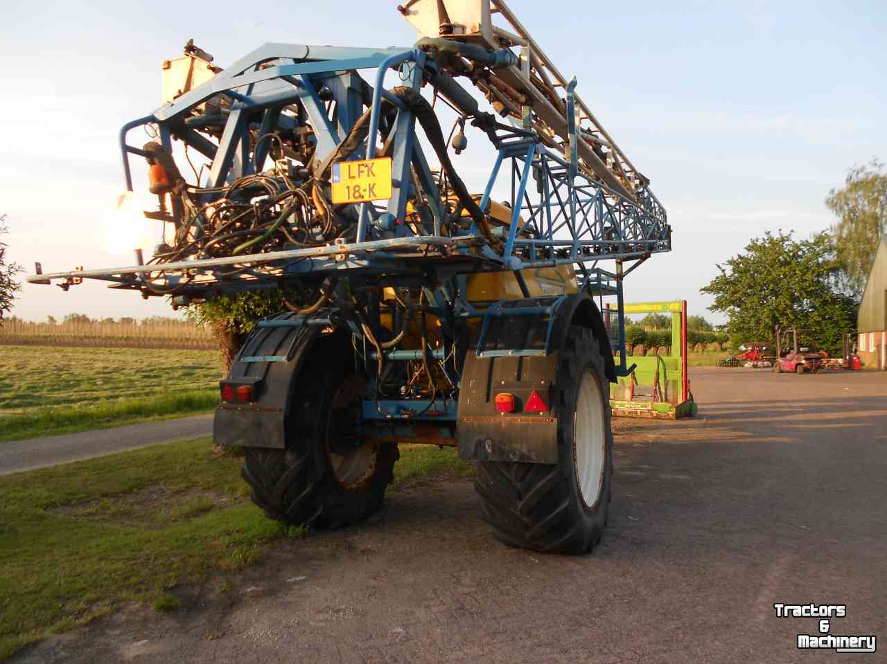 Getrokken Veldspuit Delvano 52meter 5000 liter