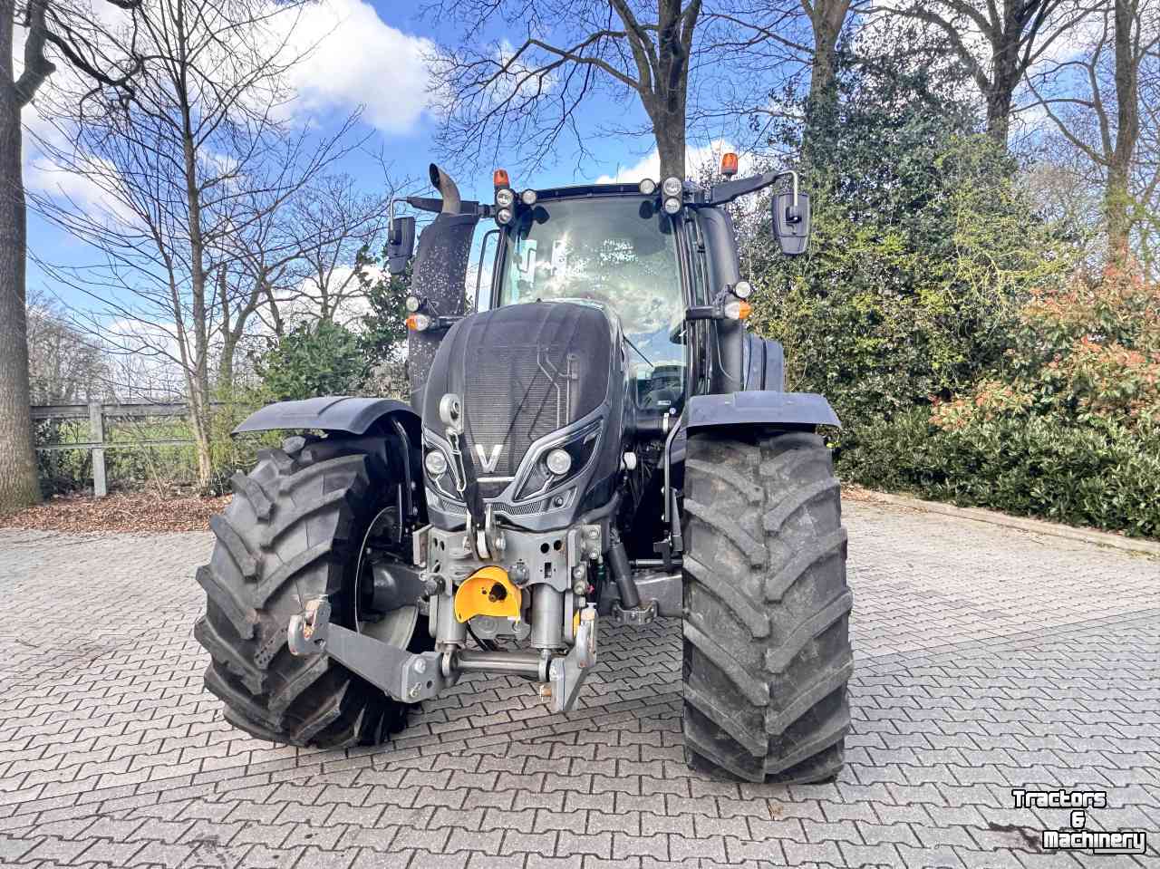 Tractor / Trekker Valtra T174 Direct