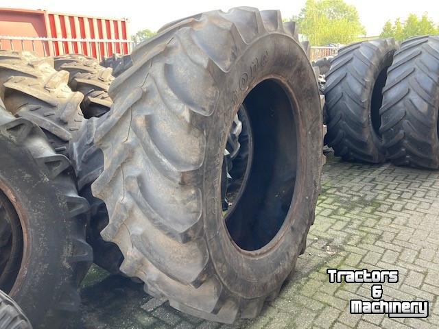 Wielen, Banden, Velgen & Afstandsringen Firestone Firestone 620/70R42 Banden