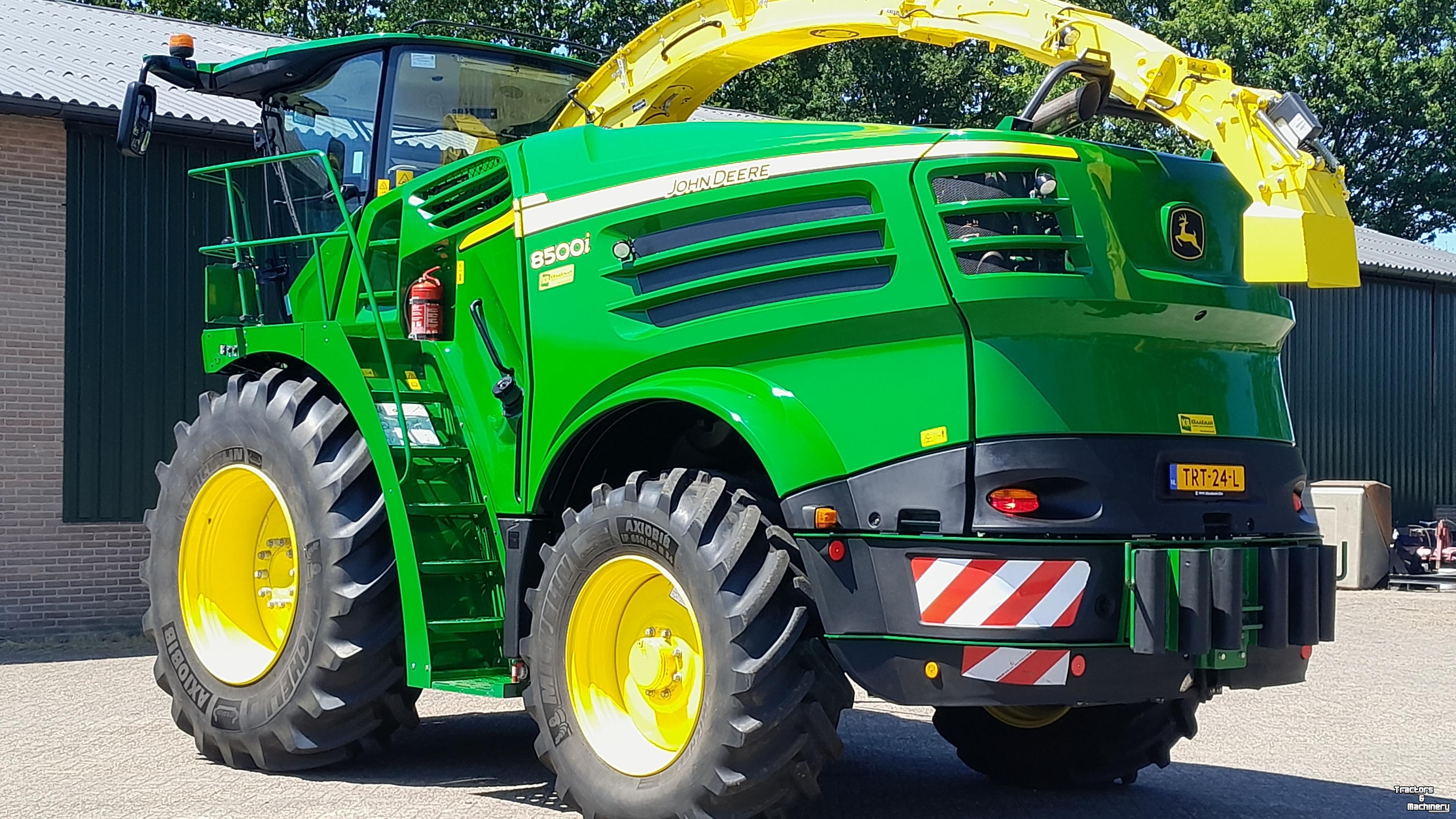 Veldhakselaar John Deere 8500