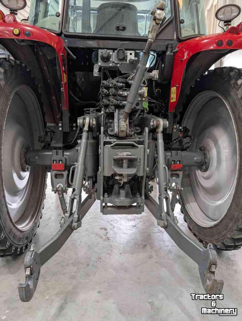 Tractor / Trekker Massey Ferguson mf 5709