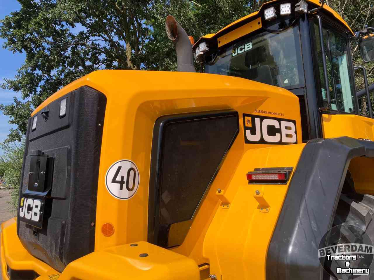 Shovel / Wiellader / Kniklader JCB 427 STAGE V AGRI