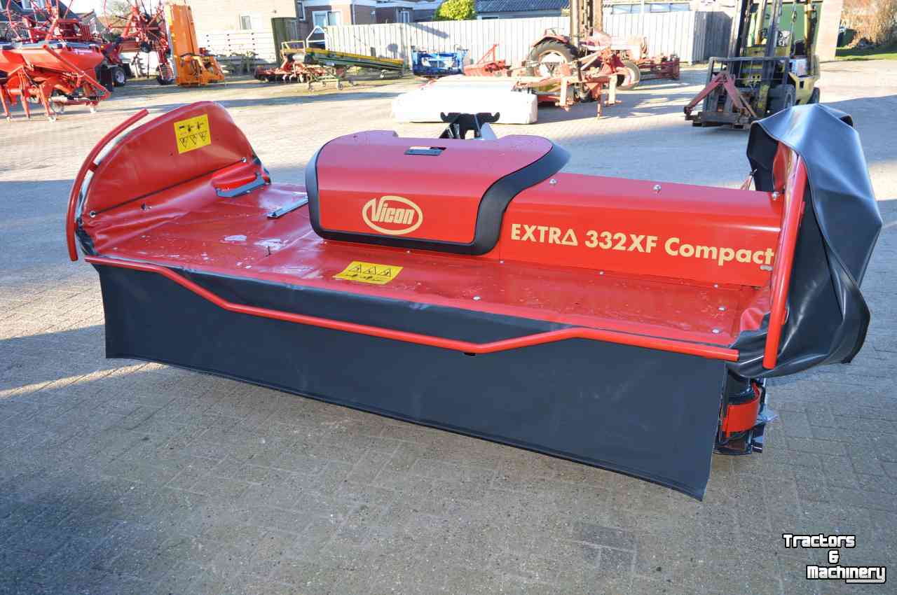 Maaier Vicon Extra 332 xf compact